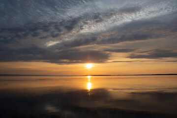 湖の夕暮れ　サロマ湖
