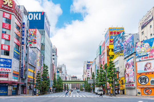 秋葉原駅」の写真素材 | 425件の無料イラスト画像 | Adobe Stock