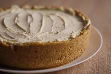 Large banana homemade cream pie on a plate