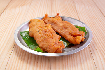 Banana fritters or banana fry