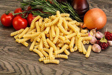 Raw Italian wheat pasta - Fusilli