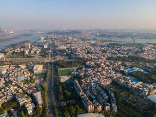 Obraz premium Aerial photography of urban architectural landscape along the Pearl River in Guangzhou