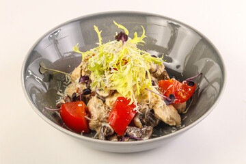 Chicken fricassee with sliced mushroom
