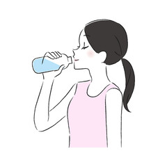 水を飲む女性