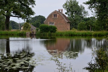 Moulin ancien