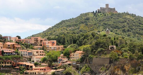 Fototapeta na wymiar Ville de Collioure dans les Pyrénées-Orientales France