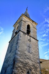 Fototapeta na wymiar église saint Agathe grillon vaucluse