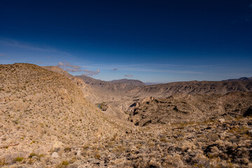 Fototapeta na wymiar The Rio Grande Passing Through the Expansive Chihuahuan Desert