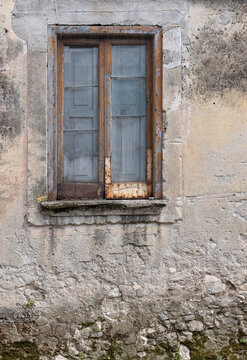 Airola, a small town in the Sannio area in the province of Benevento. Views of the alleys and houses of the historic center.