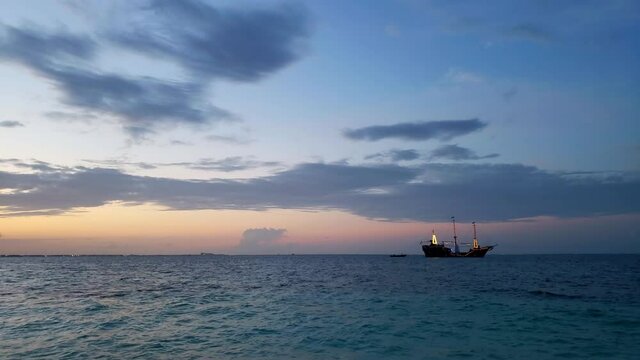 Ship sailing in the sea