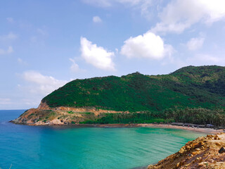 Blue sky, blue sea, white clouds