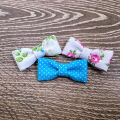 bows and bibs