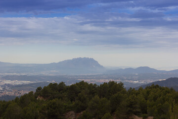 Obraz premium general view of the Mountain of Montserrat