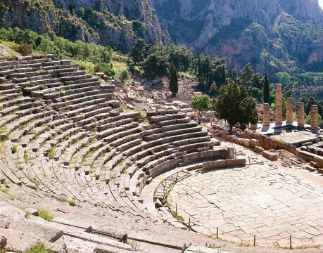 greece, delphi, phokis, ancient theatre, temple of apollo
