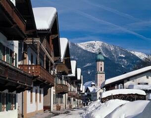 germany, garmisch-partenkirchen, town view, sonnenstra&szlig;e, church, winter, europe, werdenfels, bavaria, garmisch, row of houses, background, wank, snow, place, view, snowy, 