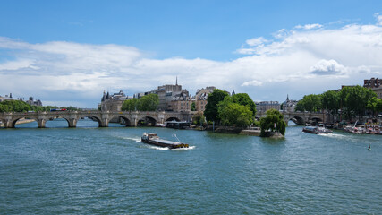 Obraz premium View of Paris from Pont Neuf, Paris, France