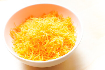 千切りのニンジン