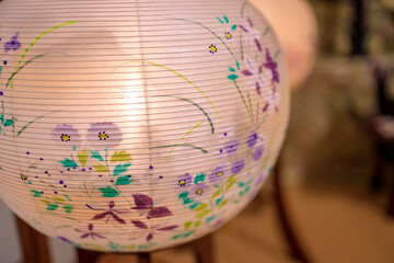 お盆提灯と精霊棚（盆棚）