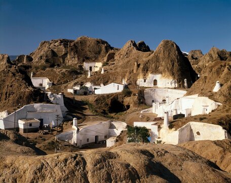 spain, andalusia, guadix, cave dwellings, view, near granada, cave town, tuff, dwelling caves, architectural style, tradition, rock dwellings, culture, sight, outside, 