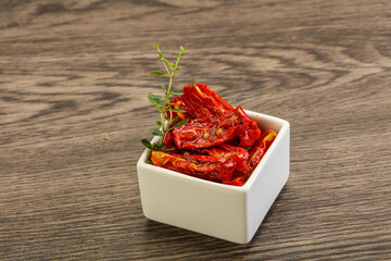 Sun-dried tomato in olive oil