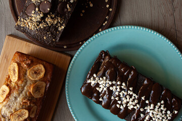 chocolate cake with nuts