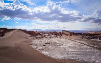 The peculiar rocky formations and dunes of Moon Valley  and the changing colors of Mars Valley  and the Salt Mountains are an attraction that you can't miss while visiting the Atacama Desert