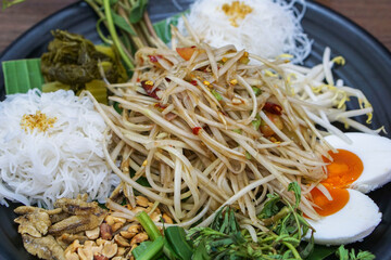 Papaya Salad with Pickled Fish