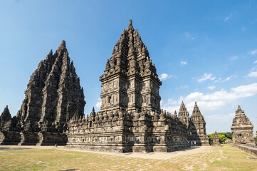 Obraz premium Prambanan or Rara Jonggrang is a 9th-century Hindu temple compound in Yogyakarta, Indonesia