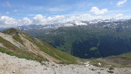 view of the mountains
