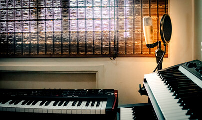 piano keyboard and notes