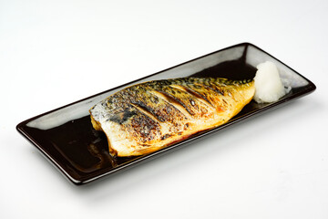 鯖塩焼き
