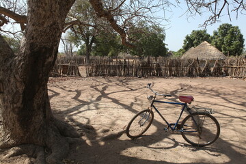 Village de cases dans la région de kedougou au Sénégal 