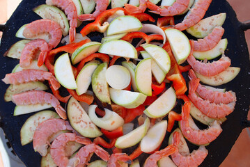 PARRILLA DE CAMARONES CON VERDURAS