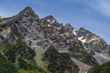 岩山