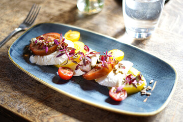 Cheese tomato onion nuts and pepper starter