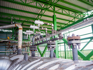 Condensate port for fill water to prevent steam (process condition) directly to diaphragm of pressure transmitter which apply in industrial zone such oil, gas and power plant.