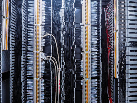 Wiring of control cable in control panel of DCS systems.