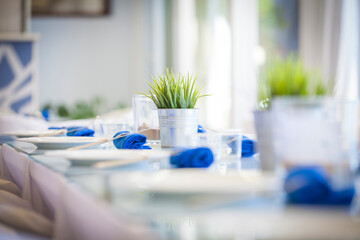 Decoración Mesa Restaurante en Azul y Blanco - Table decorations for fresh restaurants