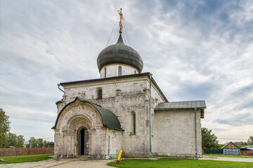 Fototapeta na wymiar Saint George Cathedral, Yuryev-Polsky, Russia