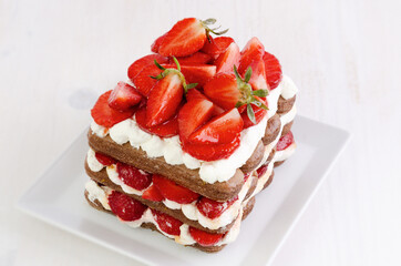 Strawberry tiramisu