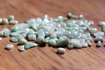 ヒスイのさざれ石 翡翠 jade gemstones minerals semiprecious stones