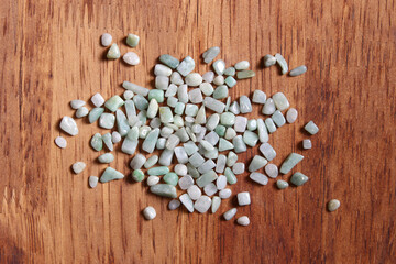 ヒスイのさざれ 翡翠 jade gemstones minerals semiprecious stones