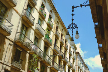 Fototapeta na wymiar Old vintage facade in Barcelona downtown, gothic district. Catalonia, Spain