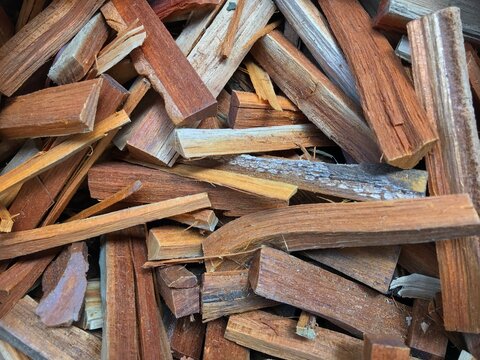 Organic Pathimukham or Sappan wood (Caesalpinia sappan) chips.  Dried wood has medicinal properties.