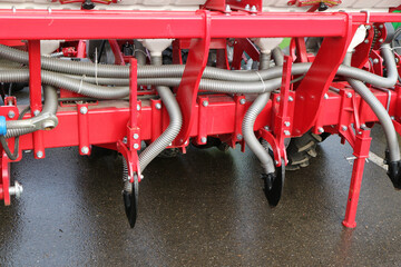 Precision inline seeder. A row seeder. Seed drill.  Fragment.