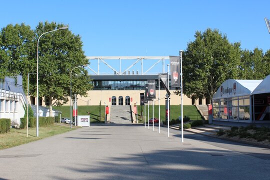 Le Matmut Stadium de Lyon, stade de l'equipe lyonnaise de Rugby, le LOU, et ancien stade de Gerland de l'equipe de football Olympique Lyonnais, ville de Lyon, departement du Rhone, France