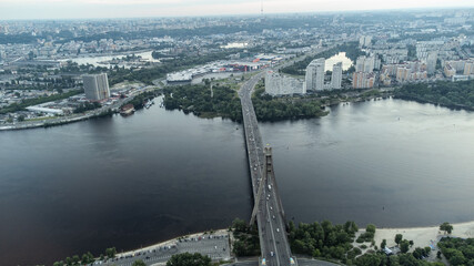 Fototapeta na wymiar Kyiv city bridge _ sunset