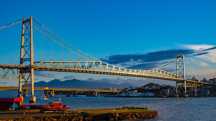 Fototapeta na wymiar Brasil, bridge of Florianópolis Island , Santa Catarina, Brazil, florianopolis