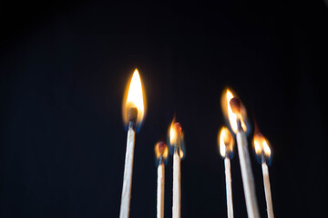 温暖化　マッチの炎と煙