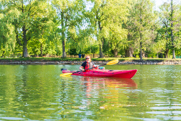 Fototapeta na wymiar Sea Kayaking on the Toronto Islands on a sunny June afternoon
